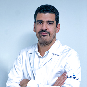 Dr. Rui Castro