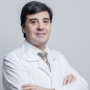 Dr. António Cruz