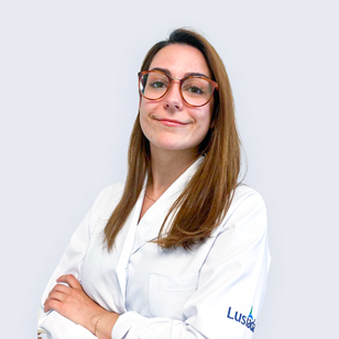 Dra. Anna Carolina Ribeiro
