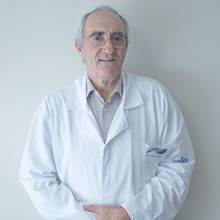 Dr. Arnaldo Lhamas