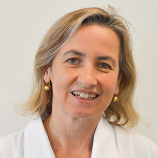 Dra. Isabel Claro