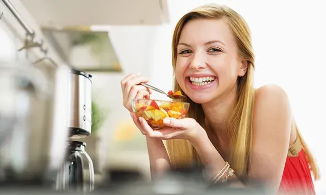 Orientar o seu filho para as escolhas alimentares mais saudáveis é uma arma contra a obesidade