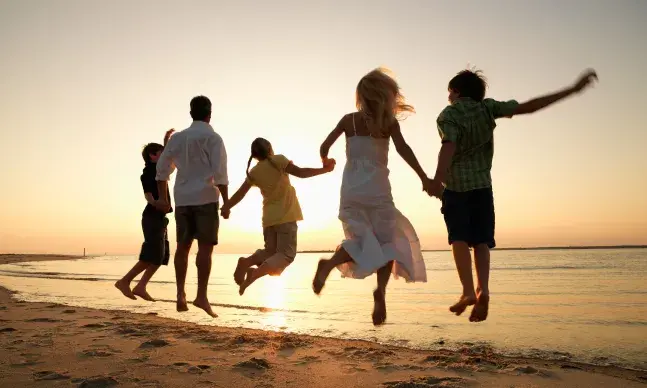 O grupo Lusíadas Saúde garante-lhe toda a assistência nas suas Unidades hospitalares, durante as suas férias.