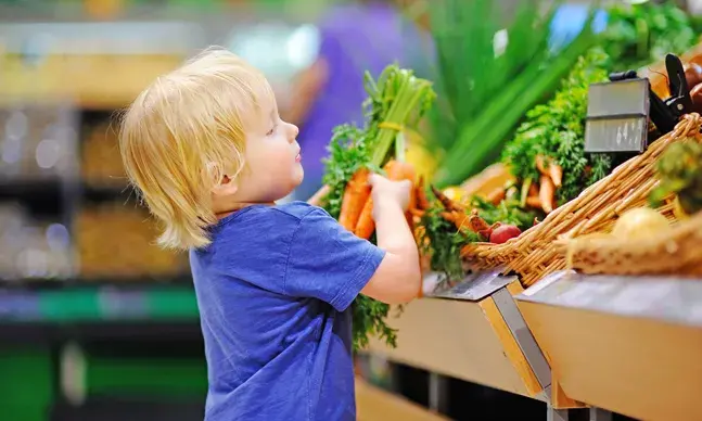 Aproveite as férias para mudar os hábitos alimentares dos seus filhos