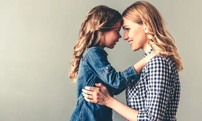 Como explicar à sua filha a primeira menstruação?