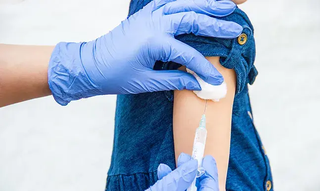 Sarampo: sintomas e tratamento