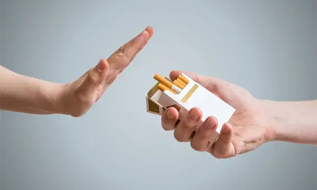 Tabaco: estratégias para evitar que o seu filho fume no futuro