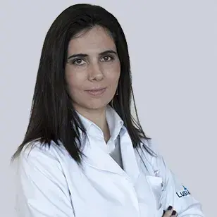 Therapist Leonor Fontes