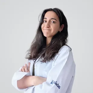 Dra. Victória Leones de Matos