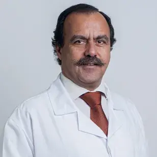 Prof. Dr. Moraes Sarmento