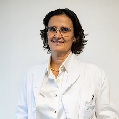 Dra. Paula Tenedório