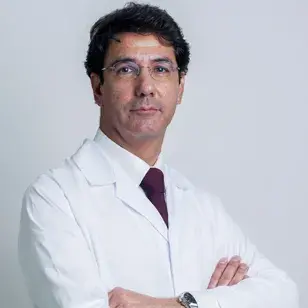 Dr. Paulo Cortes