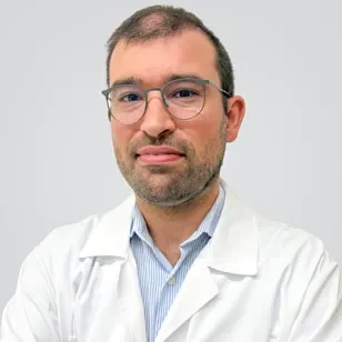 Dr. Renato Neves