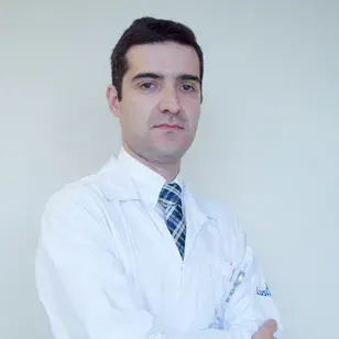 Dr. André Reis Correia
