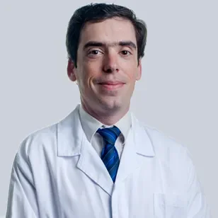 Dr. Vitor Maduro