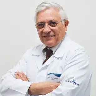 Prof. Dr. Vitor Oliveira