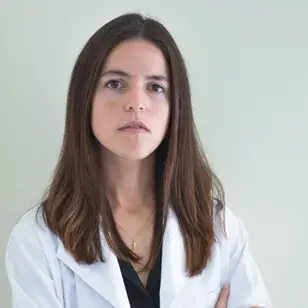 Dra. Mariana Calha
