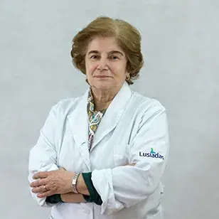 Dra. Maria Glória Brandão