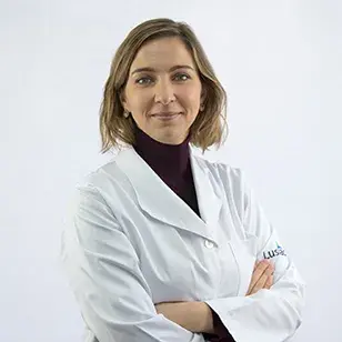 Dra. Cláudia Moreira