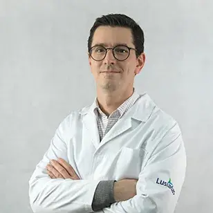 Dr. António Moreira