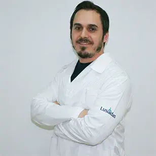 Dr. Vitor Ferreira Leite