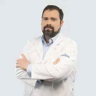 Dr. André Santos Luís