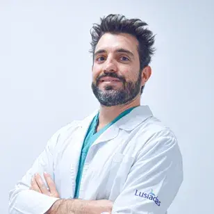 Dr. Miguel F. Cunha