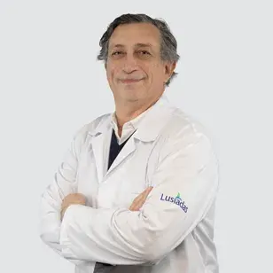 Dr. Fernando Manso