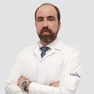 Dr. Tiago Frada