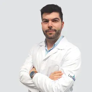 Dr. Daniel Seabra