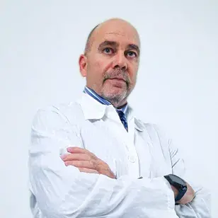 Dr. Noa Romero
