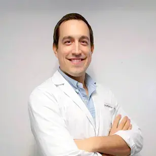 Dr. Miguel Raimundo