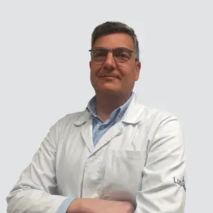 Dr. Carlos Arce