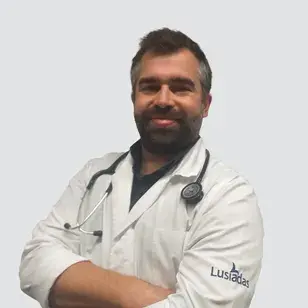 Dr. Miguel Neno