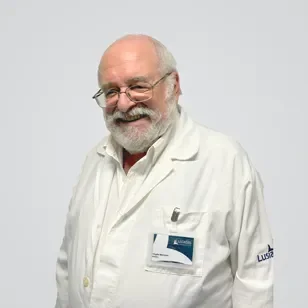 Dr. Silveira Machado