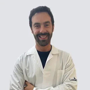 Dr. Filipe Esteves