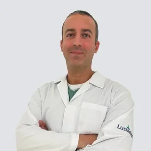 Dr. Nuno Reais