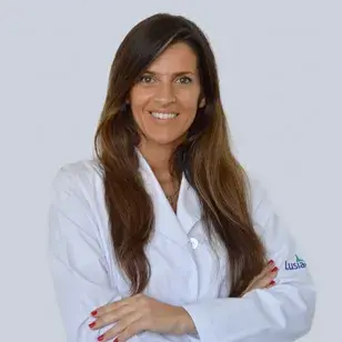 Dra. Carla Costa