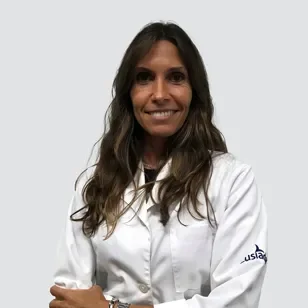 Dra. Ana Menezes