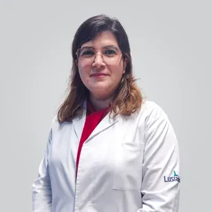 Dra. Isabel Montenegro Araújo