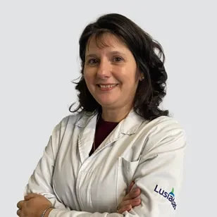 Prof. Dra. Isabel Duarte