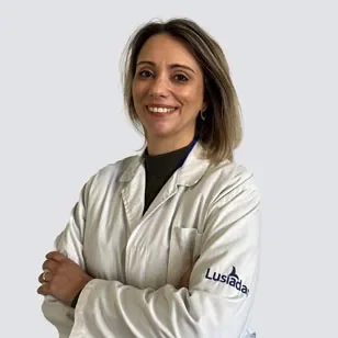 Dra. Cláudia Gaião Frade