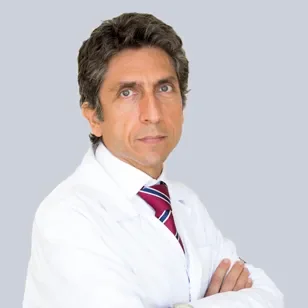 Dr. Carlos Luz Correia