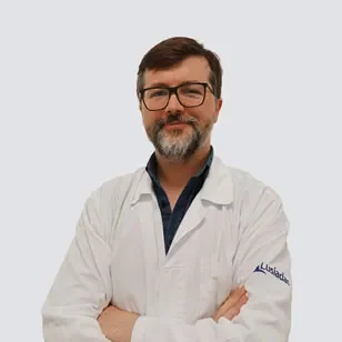 Dr. Carlos Macedo