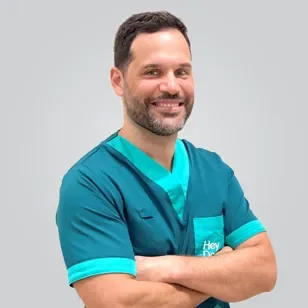 Dr. Carlos Almeida