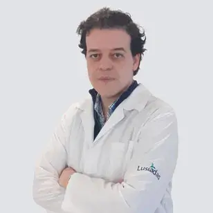 Dr. Carlos Pedrosa