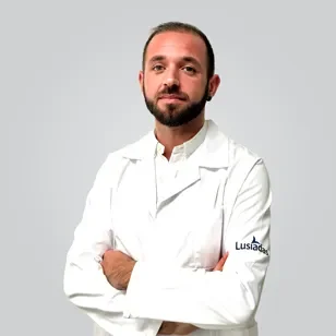 Dr. Jonathan dos Santos