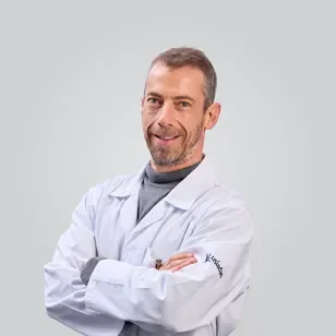 Dr. Miguel Alves de Botton
