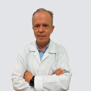 Dr. César Silva