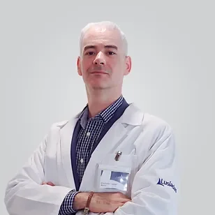 Dr. Vítor Leite Tavares